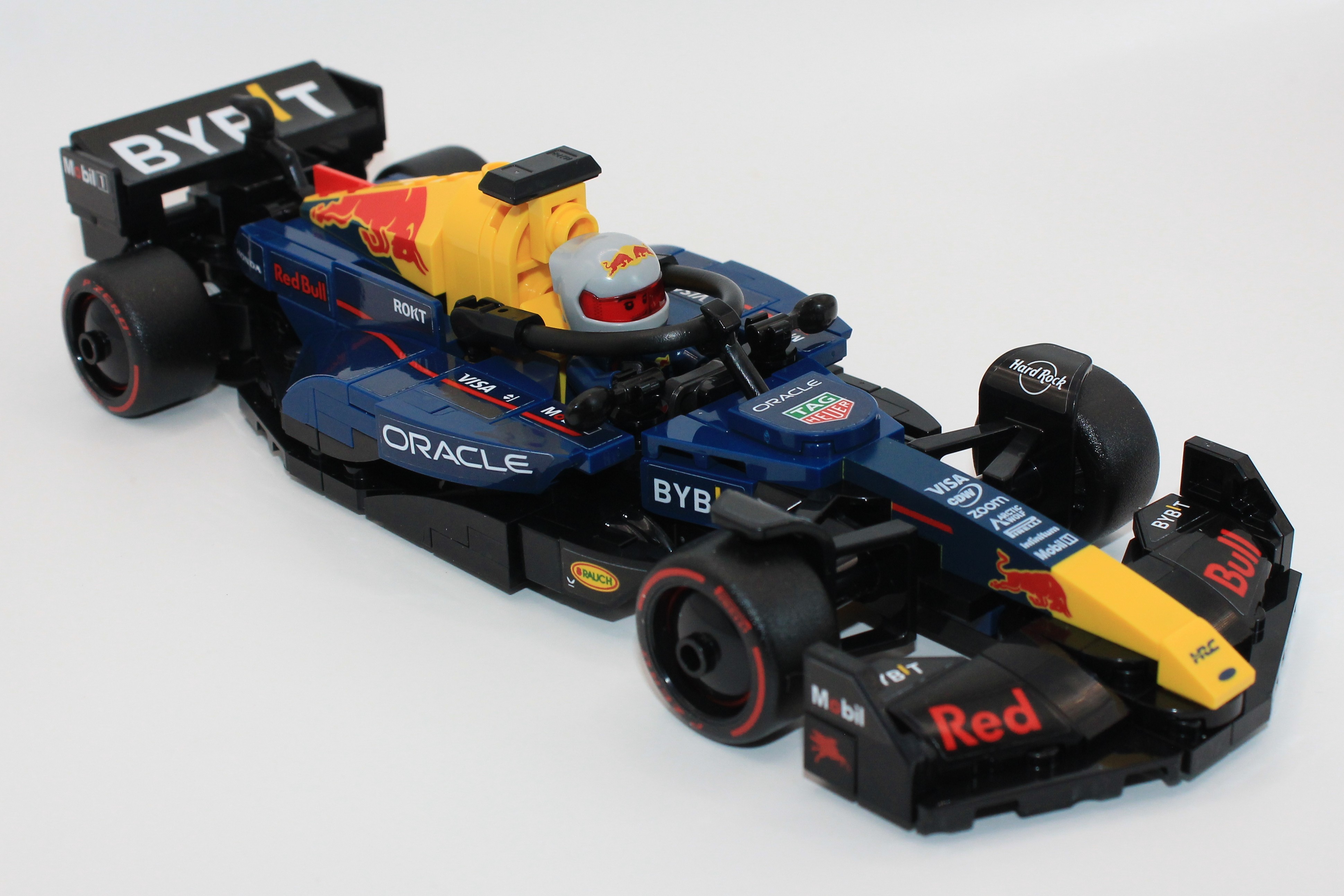 Front side view with the driver